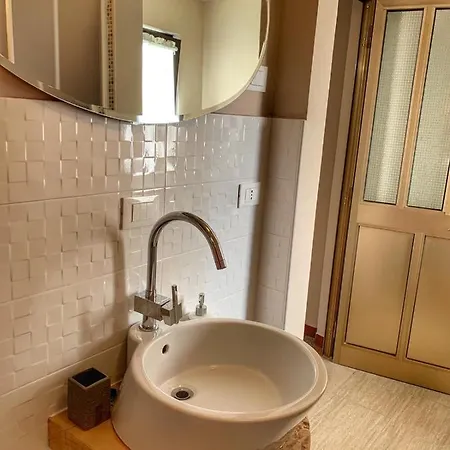 Al Corniolo Bed & Breakfast *